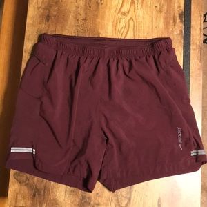 Brooks 5” running shorts